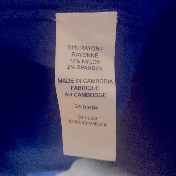 Ricki’s bright blue XS sweater - Picture 3 of 3